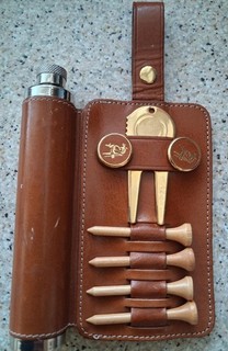 Stunning Unused Remy Martin Leather Case HIP FLASK 4 SILVER CUPS BALL MARKERS