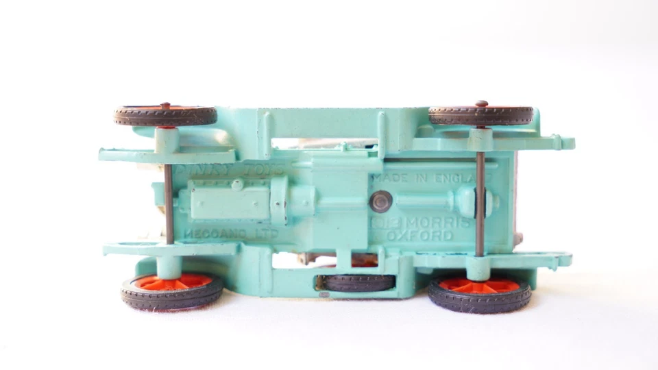 Dinky Toys Meccano The Beatles, 913 Morris Oxford, Intact, Unboxed, See Pics - image 3 of 3