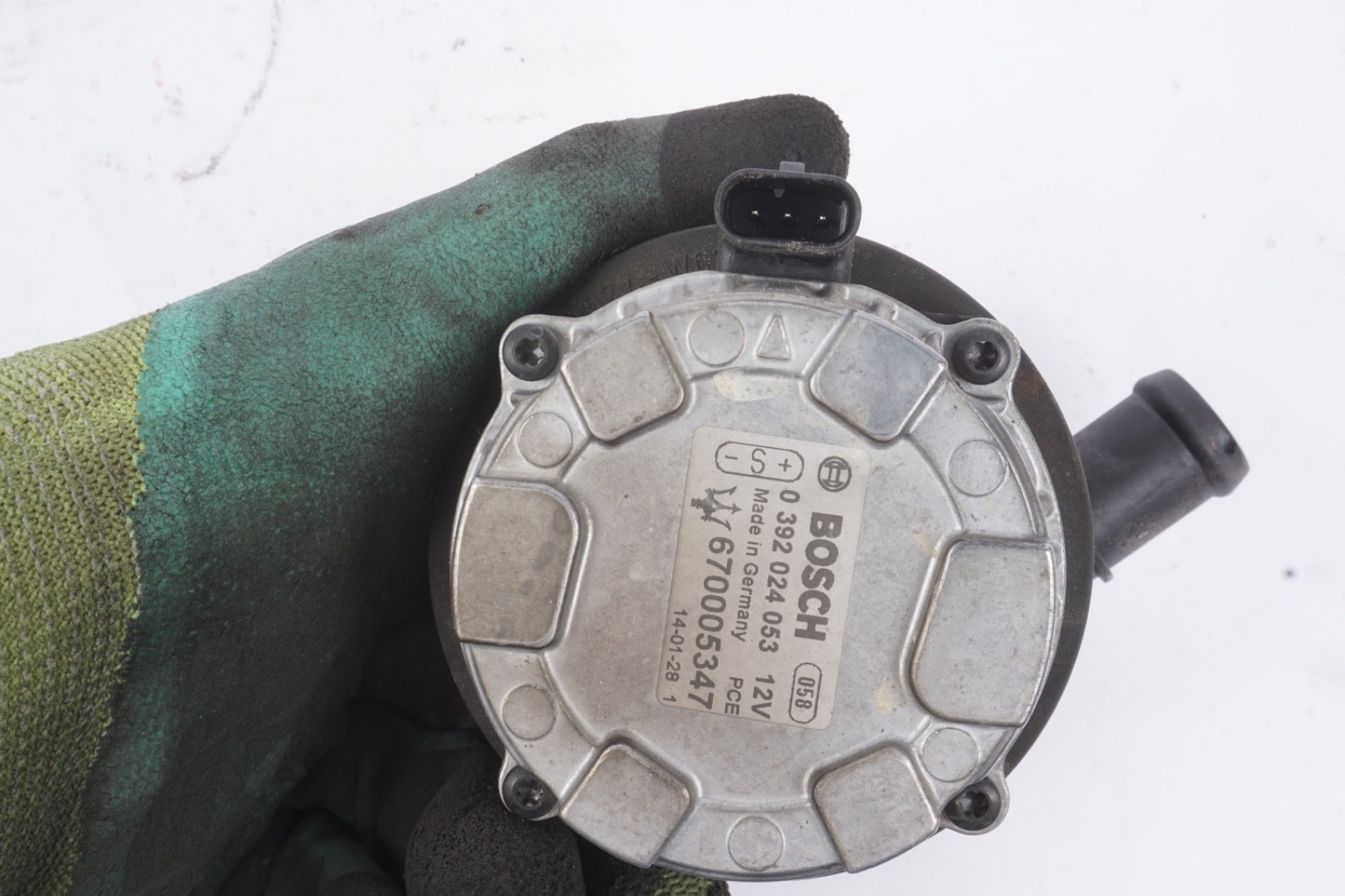 2014 - 2019 MASERATI GHIBLI SQ4 WATER COOLANT AUXILIARY PUMP 670005347 OEM