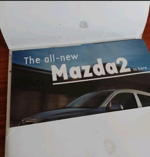 Mazda2 DY/Demio series1 MK1 UK brochure 2002-2007 - Image 2 of 4
