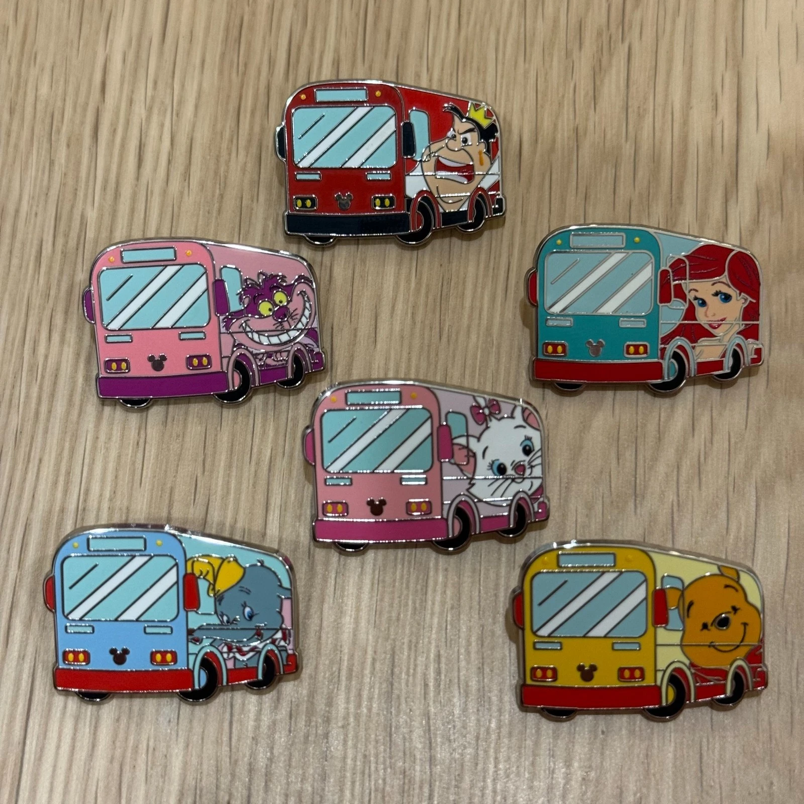 Hidden Mickey Pin - 2026 Disneyland - Buses - Complete Set + Queen Hearts Chaser