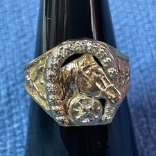 10K Gold w/ Diamonds Horse Head / Horseshoe Ring Size 8.25