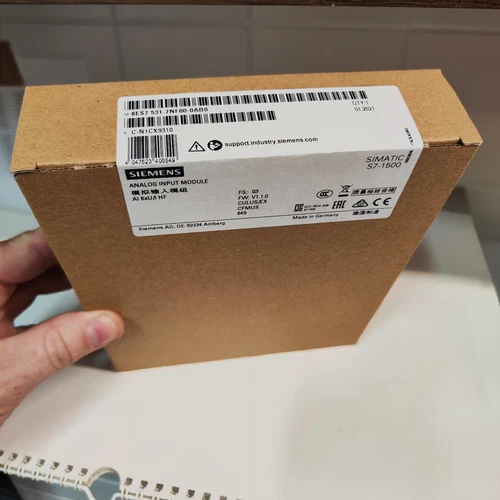 New Siemens 6ES7531-7NF00-0AB0 6ES7 531-7NF00-0AB0 S7-1500 AI 8xU/I HF - Picture 2 of 24