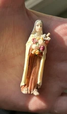 Vtg Miniature St. Therese of Lisieux Of The Child Jesus Dresser Top Statue 2 1/4