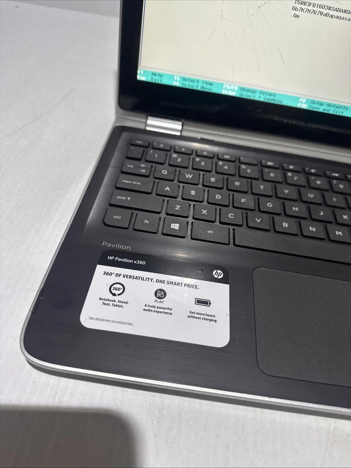 HP Pavilion x360 Convertible 13" i3-6100u 4gb Sin Unidades Botas Bios Pantalla Grieta Foto 2 de 4