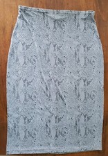 Y2K Women's XOXO blue-grey snakeskin print sexy pencil skirt Sz M Made in USA