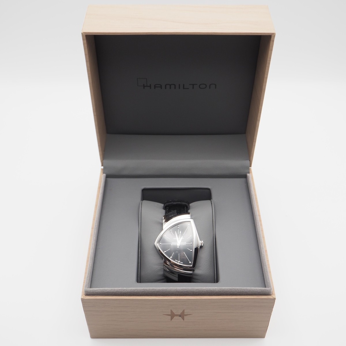 N MINT / Box Paper] Hamilton Ventura H244112 Quartz Men's Watch