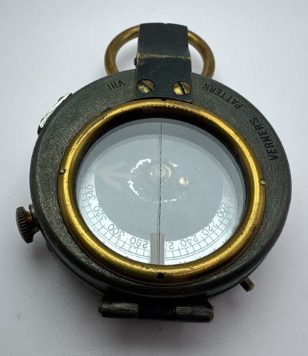 Vintage - WW1 Military Compass Thos. Armstrong & Bro Manchester - Broad Arrow