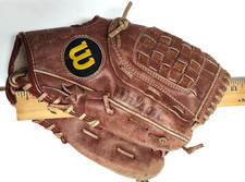 Wilson A2930 George Brett Signature Glove Right Hand Throw W/O Personal Marks