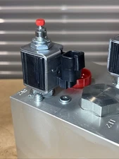 Parker Hydraulic Control Valve Solenoid Block IC-7065 126495 (READ DESCRIPTION) thumbnail 6
