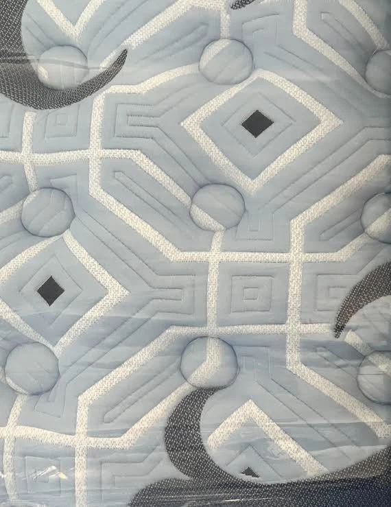 Queen Stearns & Foster Estate Firm Mattress - Image 2 of 3