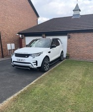 Land Rover Discovery 5  2.0 HSE (White)