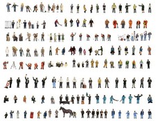 Bachmann sets of high quality hand painted figures in OO gauge