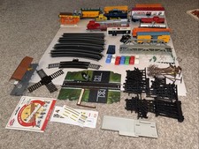 Tyco HO Scale Model Train Cars Tracks Accessories Wiring Vintage Large Lot