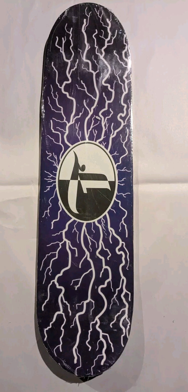 Custom Skateboard Deck 8