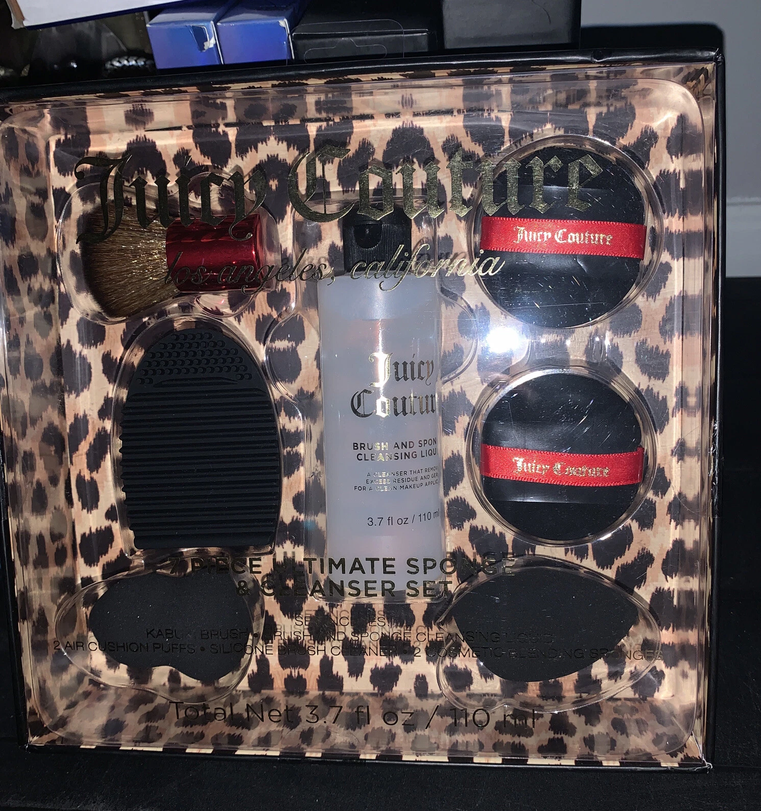 NEW~ Juicy Couture~ 7 Piece Ultimate Beauty Sponge & Cleanser Set