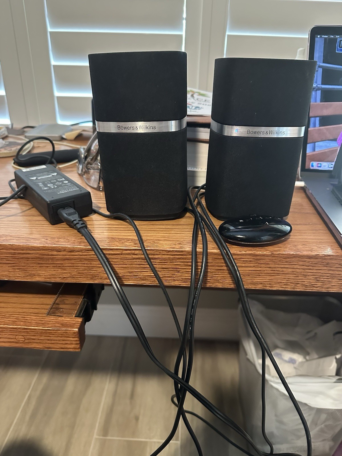 Bowers & Wilkins MM-1 Hi-Fi Computer Speakers with USB Aux P