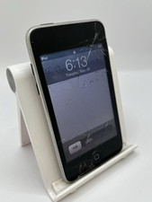 Apple iPod Touch 2nd Generation A1288 3.5" Silver Wi-Fi 8GB MP3 Player Cracked