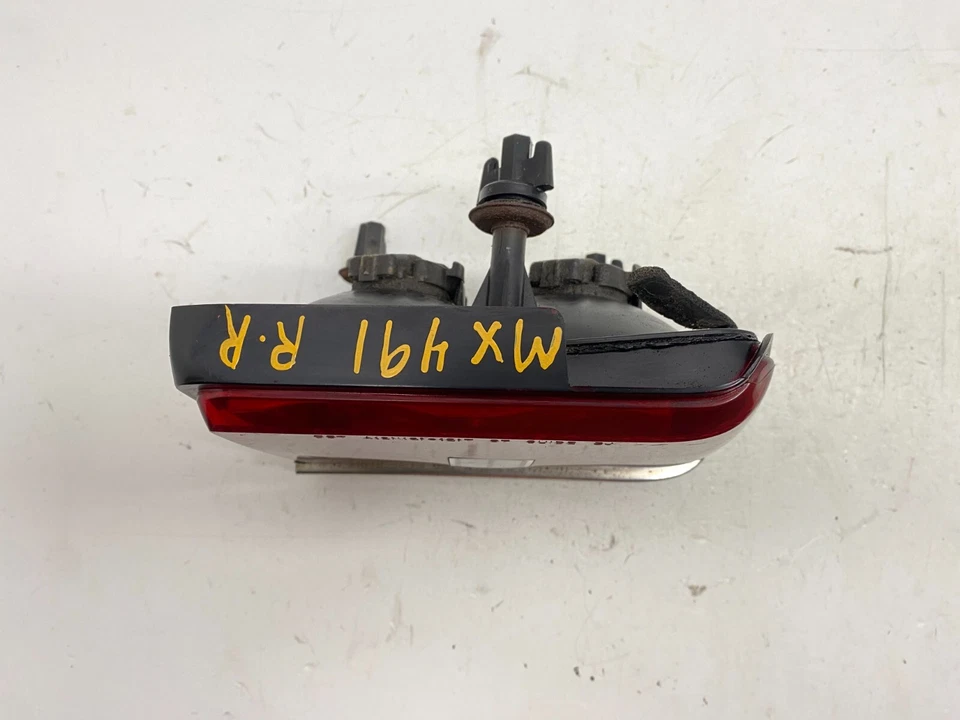 1982-1989 OLDSMOBILE FIRENZA RIGHT PASSENGER SIDE TAILLIGHT - OEM 166-01278R - Image 2 of 4