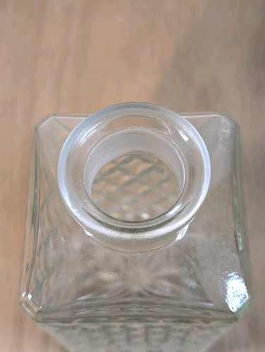 Vintage quadratische Form Diamantmuster geschliffenes Glas Spirituosendekanter + Stopper - Bild 8 von 10