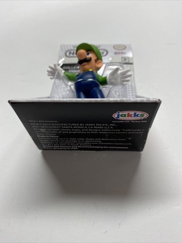 Luigi 2.5” Figure - World of Nintendo - New - Picture 6 of 6