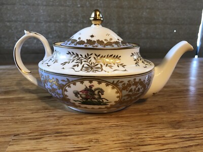 Royal Collection Trust Teapot Violet And Gold W Lion Crest