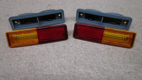 2 x FORD FALCON XA XB SEDAN COUPE REAR QUARTER INDICATOR LENS HELLA RPO 83 STYLE - Picture 1 of 7