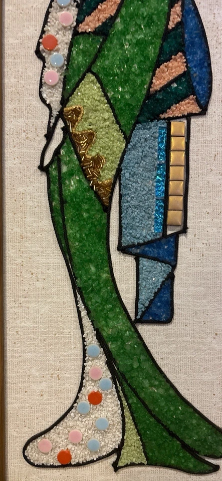 Par de arte de pared de mosaico vintage de mediados de siglo - figuras japonesas de vidrio triturado Foto 3 de 4