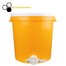 Abf&uuml;ll-Hobbock 40KG mit Quetschhahn Griffmulde Gelb Imkerei Abf&uuml;lleimer Abf&uuml;ller