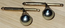 Set Of 2 Gray Pearl Shirt Studs Buttons 1/4" Wide Unsigned Pre Owned