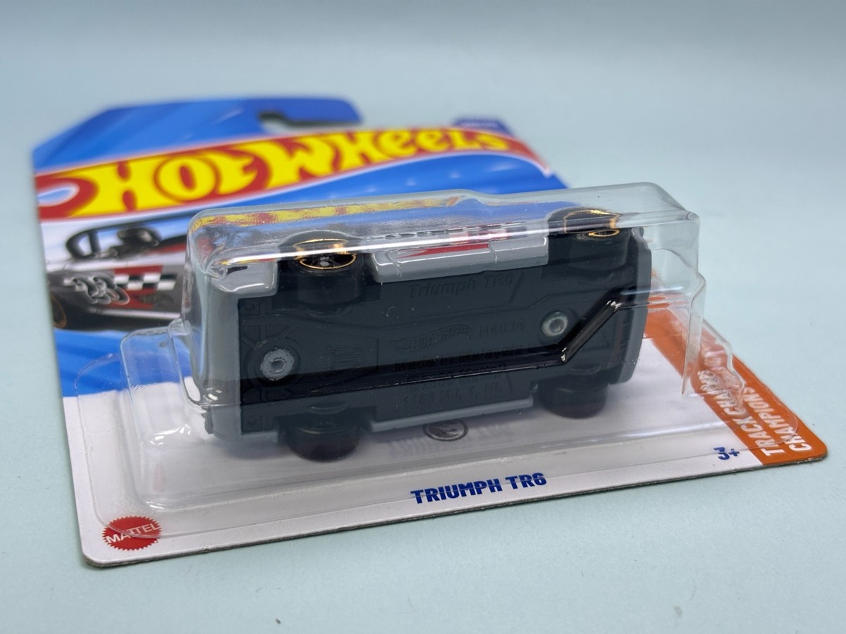 Hot Wheels 2025 Case Q RTH Regular Treasure Hunt TRIUMP TRG Int