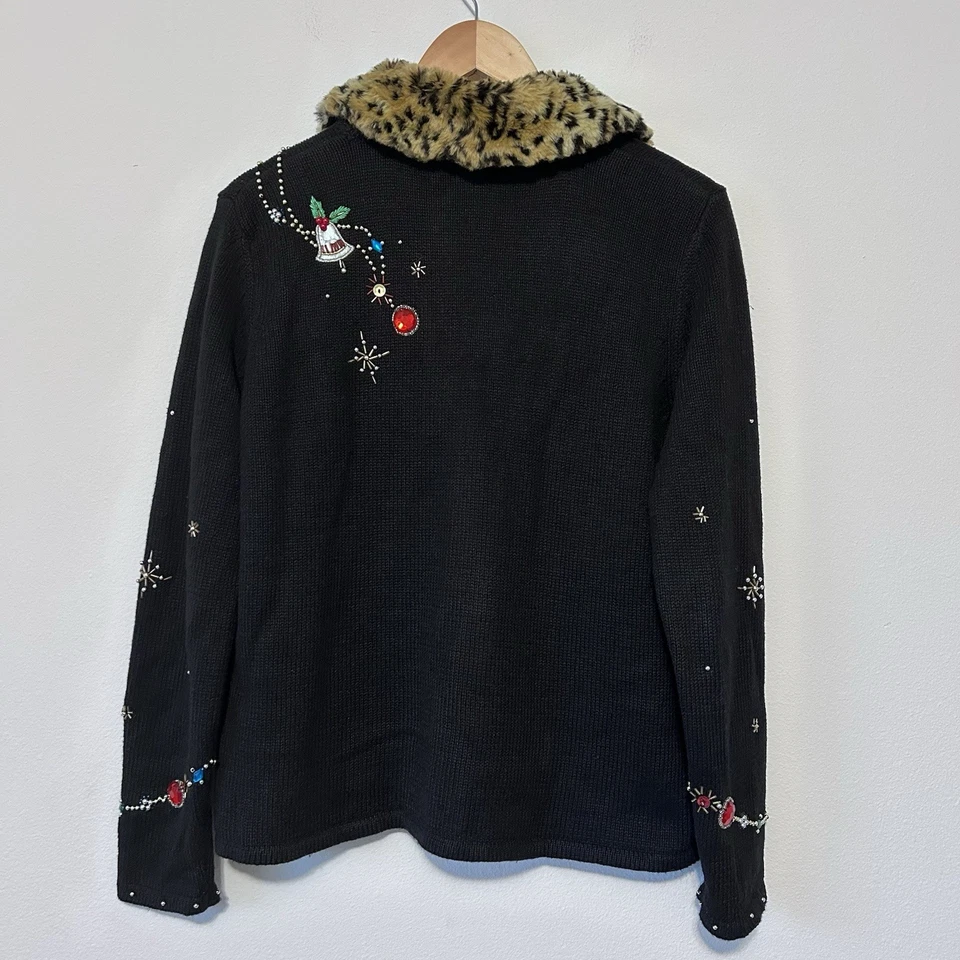 Suéter de Navidad XL Campanas de Reno Cremallera Cárdigan Adornado Cuello de Piel de Leopardo Foto 2 de 4