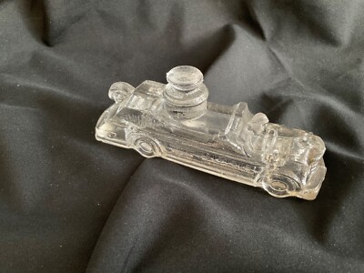 VINTAGE CLEAR GLASS FIRE ENGINE Pumper Candy Container 1940 s