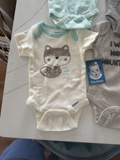 Gerber Newborn clothes bundle