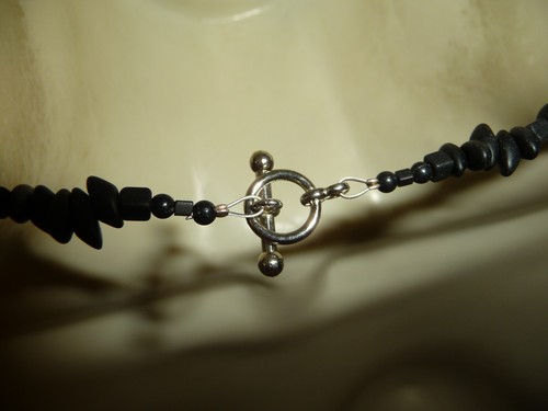 DELIQUET BLACK GLASS BEADS DIFFERENT SHAPES BIB 8'' L NECKLACE #26.27 - Picture 3 of 8