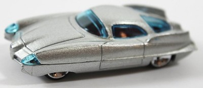 Hot Wheels 1947 Avia Royale Diecast Car Silver Blue Windows 1:64 Scale