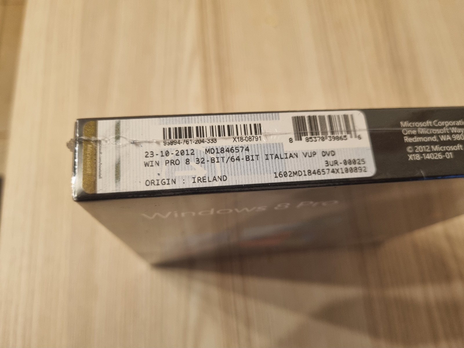 Microsoft Windows 8 Pro 32/64bit =NEW SEALED=