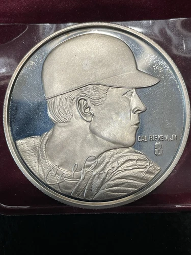 CAL RIPKEN BALTIMORE ORIOLES 1.5 OZT .999 SILVER ROUND HIGHLAND MINT COIN 1/2500