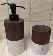 2Pc Vanity Bathroom Accessories Set Faux White Marble Wood Soap Pump Holder