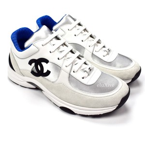 Nuovo con etichette CHANEL Scarpa da ginnastica White CC Logo Retrò Scarpe  Da Ginnastica in Pelle 18P 2018 41 DS Autentico | eBay