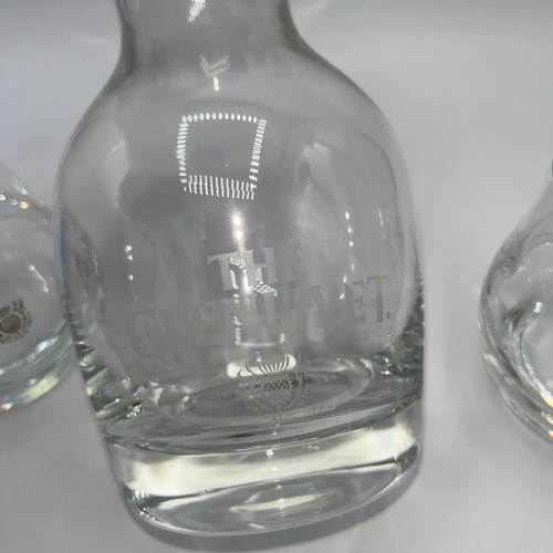 The Glenlivit Whiskey Carafe Decanter with 2 Rocks Whisky Glasses - Picture 24 of 24