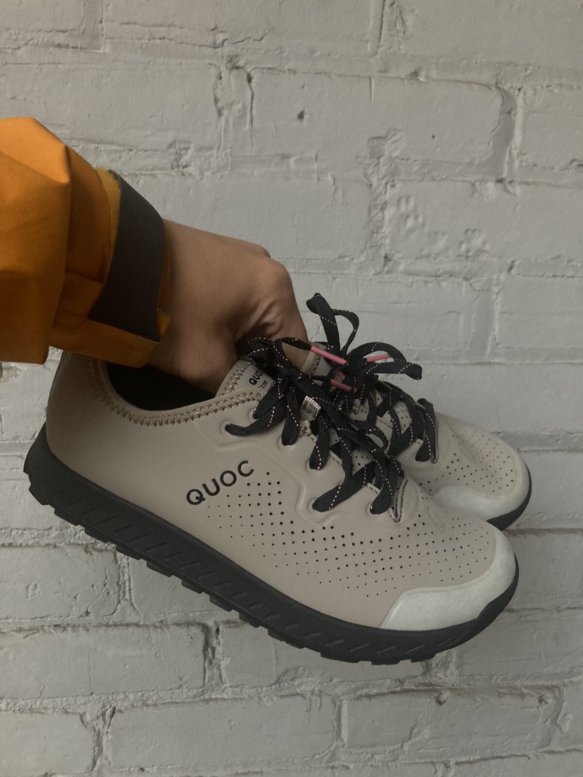 QUOC weekend cycling sneaker, spd compatible bike shoes, Size 38 Euro