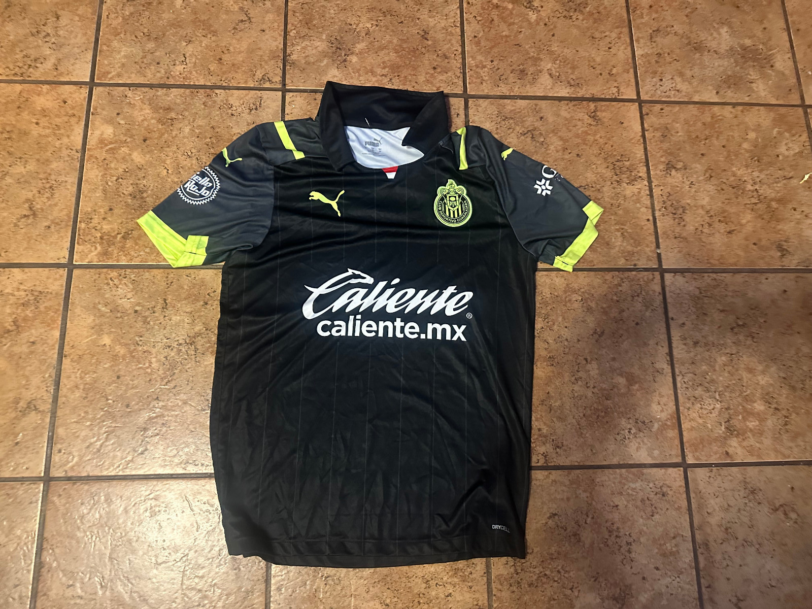 Guadalajara Adult Medium Puma soccer jersey