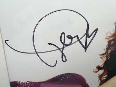 Taylor Swift Signed Autograph 8x10