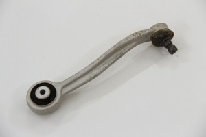 Audi A4 8K A5 8T Q5 8R Lenker 8K0407510F Radlagergehäuse rechts oben Guide 46 km