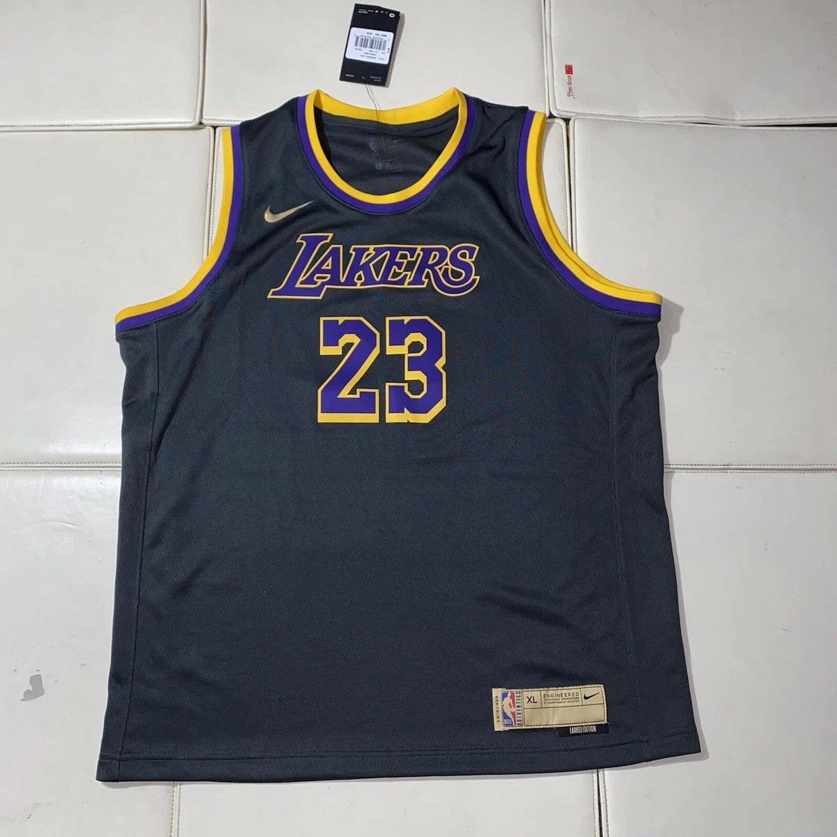 youth xl lebron james jersey