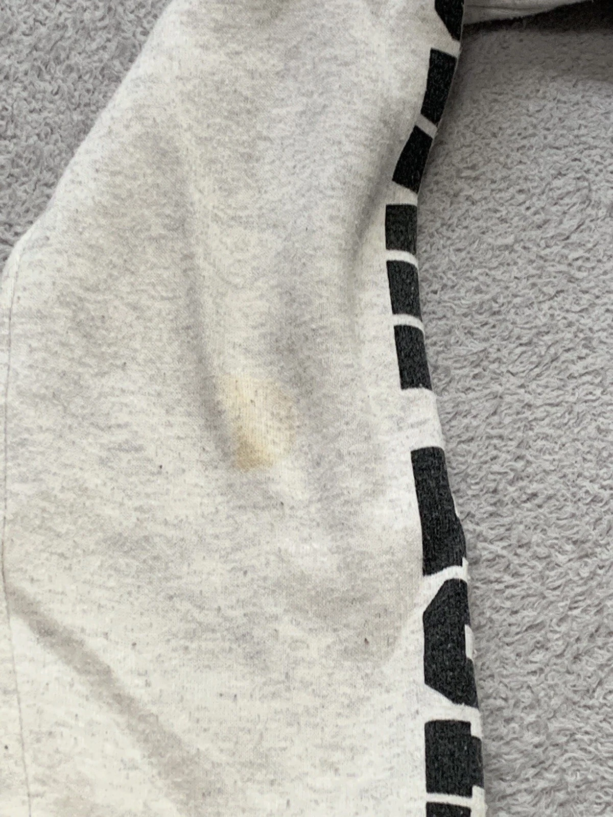 UNDERCOVER Felpa con cappuccio rosa Victoria Secret UCF cerniera intera nera donna XS grigio