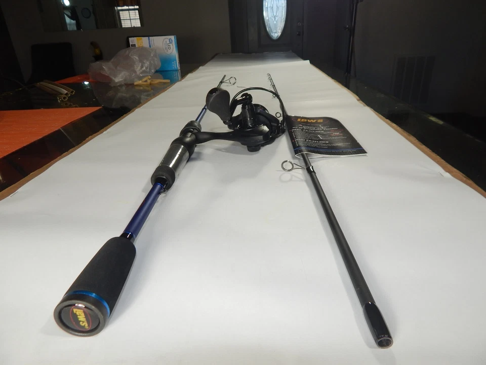 Lew's American Hero Spinning Combo 6ft.,2 pc.,200 6.2:1, Med. Line 10lb,Lure 1/2 - Image 4 of 4