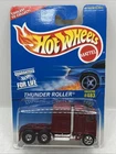 Hot Wheels Thunder Roller #483 Mattel Red Semi Dual Diesel Stacks Vintage 1995