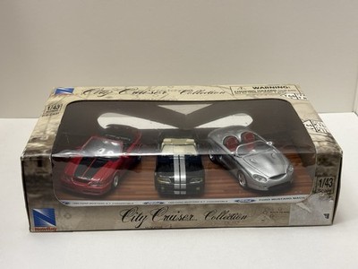 NewRay City Cruiser Ford Mustang 3 Car Collection FOX BODY  89 GT ,  94 GT, Mach